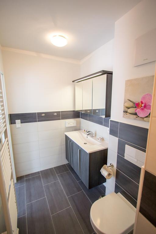 Aparthotel "Am Fliess" Hoyerswerda Oda fotoğraf