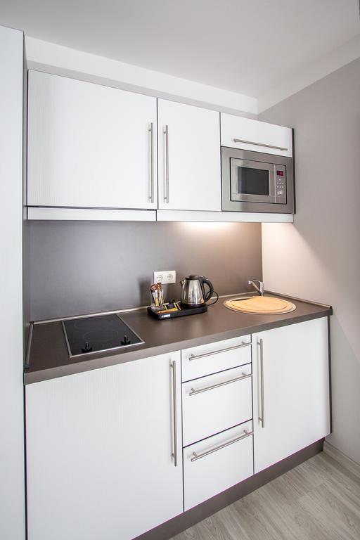Aparthotel "Am Fliess" Hoyerswerda Oda fotoğraf